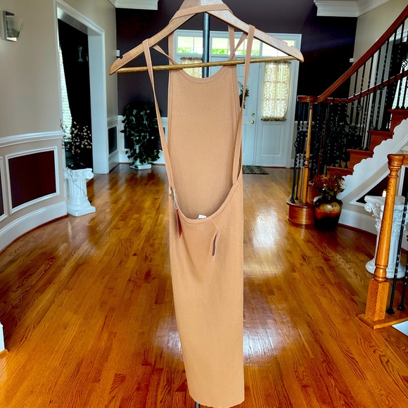 Forever21 BRAND NEW Brown Bodycon Backless Mini Dress Size S - Picture 2 of 3